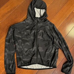 RVCA women’s camo windbreaker